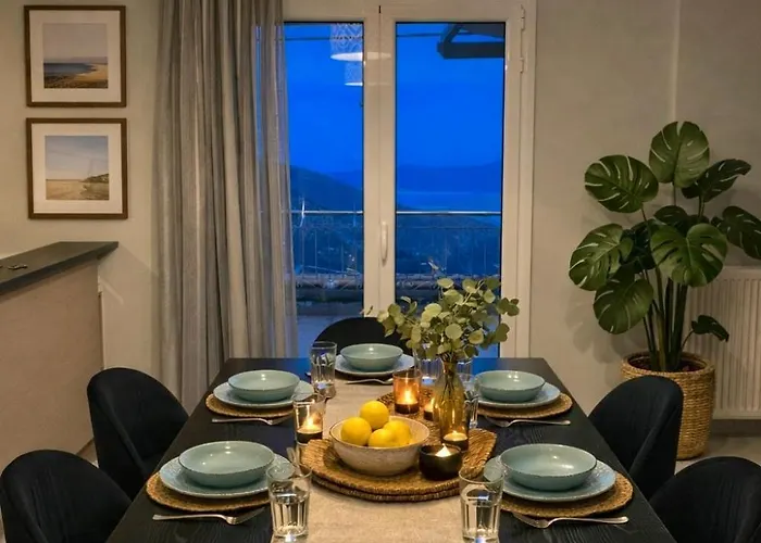 Casa Eleftheria 3 Bedroom With Large Balcony View *