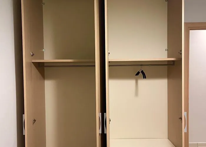 Casa Eleftheria 3 Bedroom With Large Balcony View *